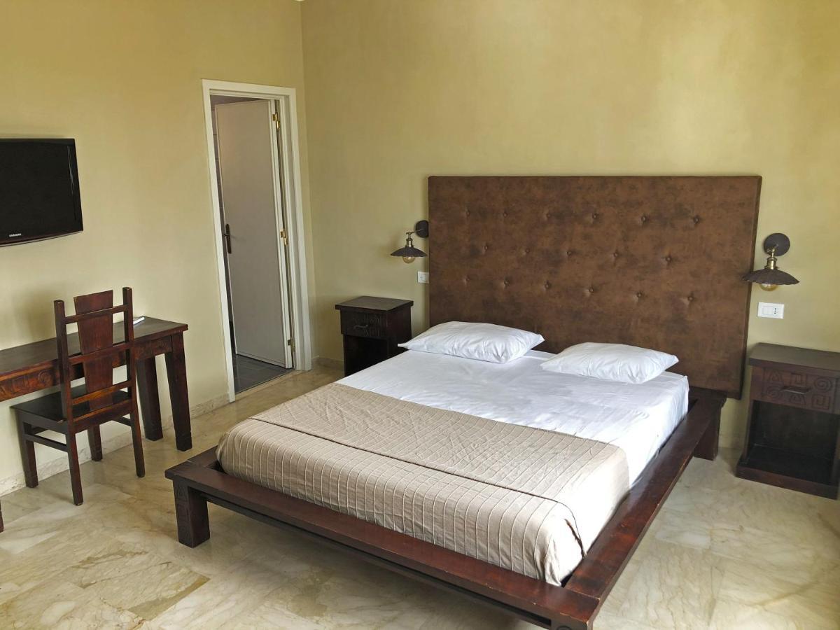 Frühstückspension L'attico Di Piazza Mazzini Lecce